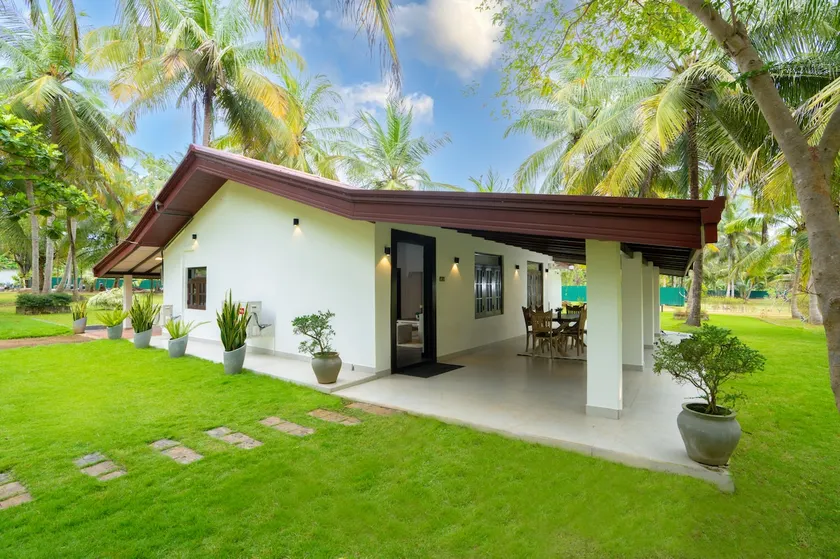 Lake Gama – Lakefront Villa near Sigiriya Rock - Image 1