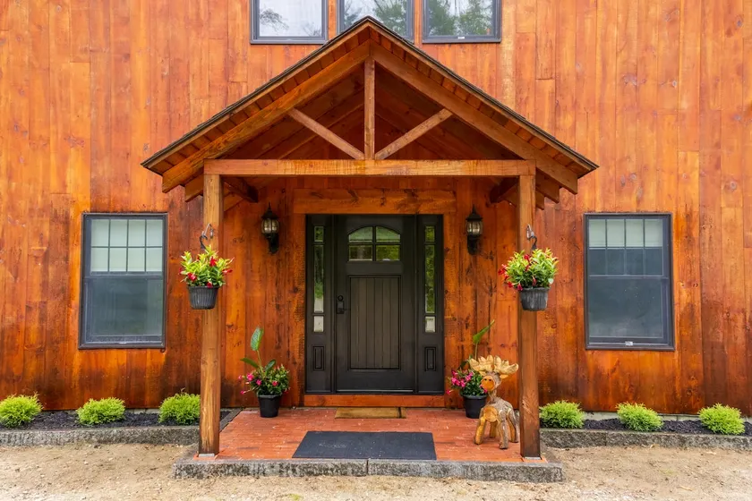 North Conway Retreat • Hot Tub • Fire Pit • 3BR - Image 1
