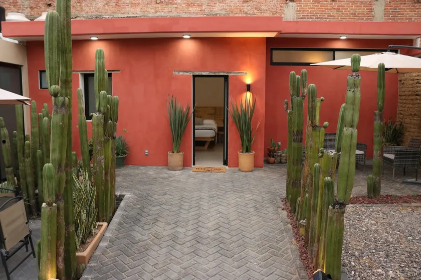 Casa Bella - Image 1