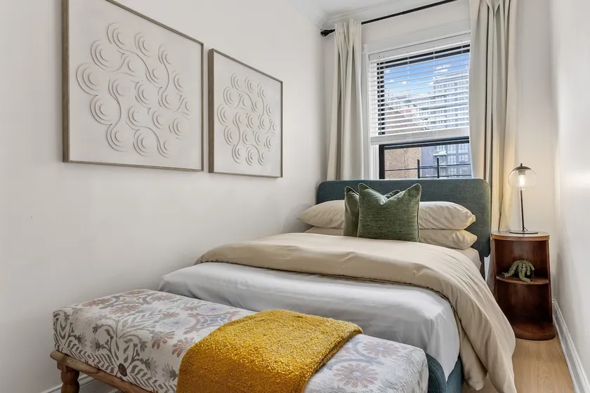 3BR Brownstone near Subway & Columbia Uni, FIFA - Image 1