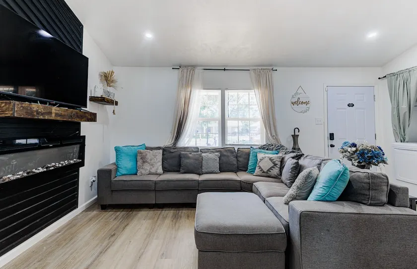 TN & MS Staycation l 3 bed/2 bath l Pet Friendly - Image 1