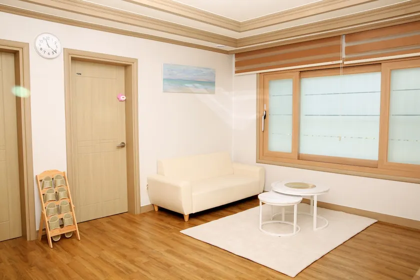 # Pohang Sea Breeze # Yeongil Beach # Space Walk # Jukdo Market # Pohang Travel # Luggage Storage - Image 1