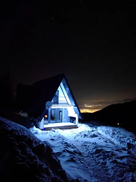 TM • Cozy Cabin Sarajevo - Image 1