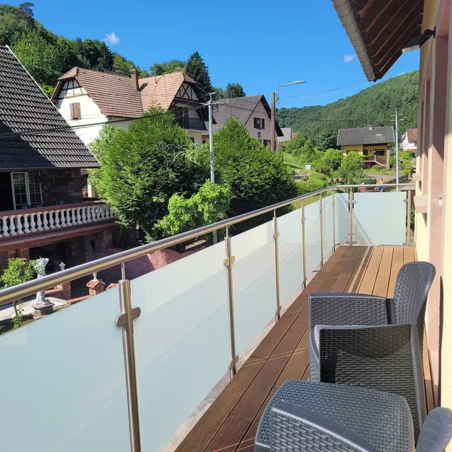 6P • Air-conditioned, Balcony • Between Castles and Forests - Image 1