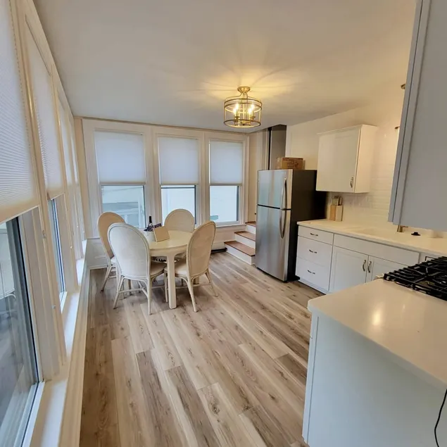 The Main Street Retreat (1 Bedroom Apartment) - Image 1