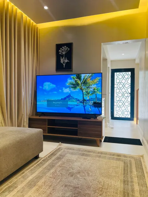 Luxury Studio Apartment Huwailat - Image 1