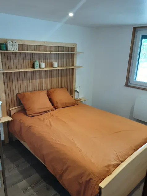 Ground floor apartment - Image 1