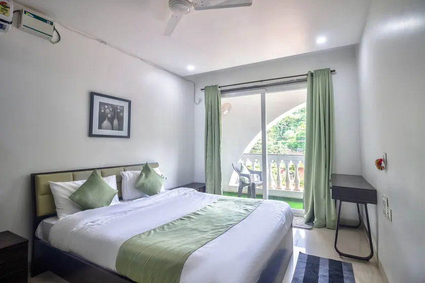 LUX 1.5 BHK APT with pool - Image 1