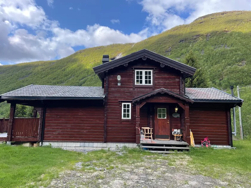 Huldrebui - Image 1