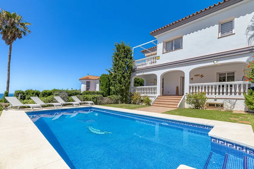 Ayma Ocean View - Image 1