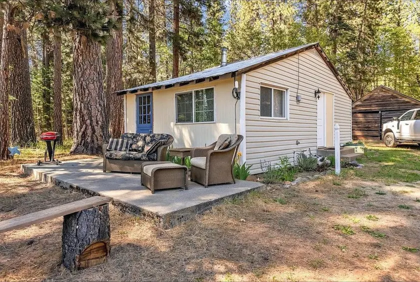 Indian Valley Cottage (Retreat) - Image 1