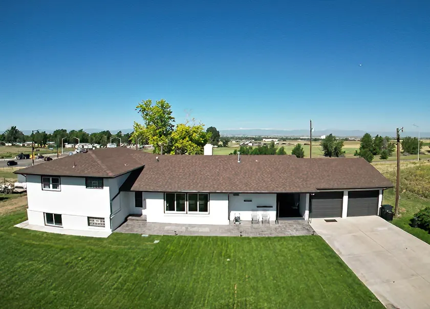 Luxurious Mountain View Home! - Image 1