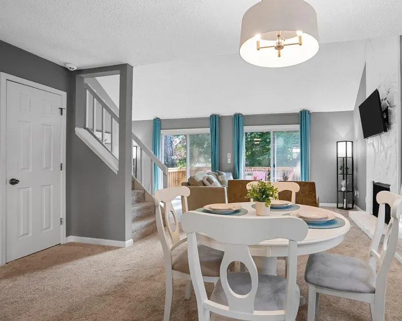 Charming Haven | King Bed | Near Braves Stadium - Image 1