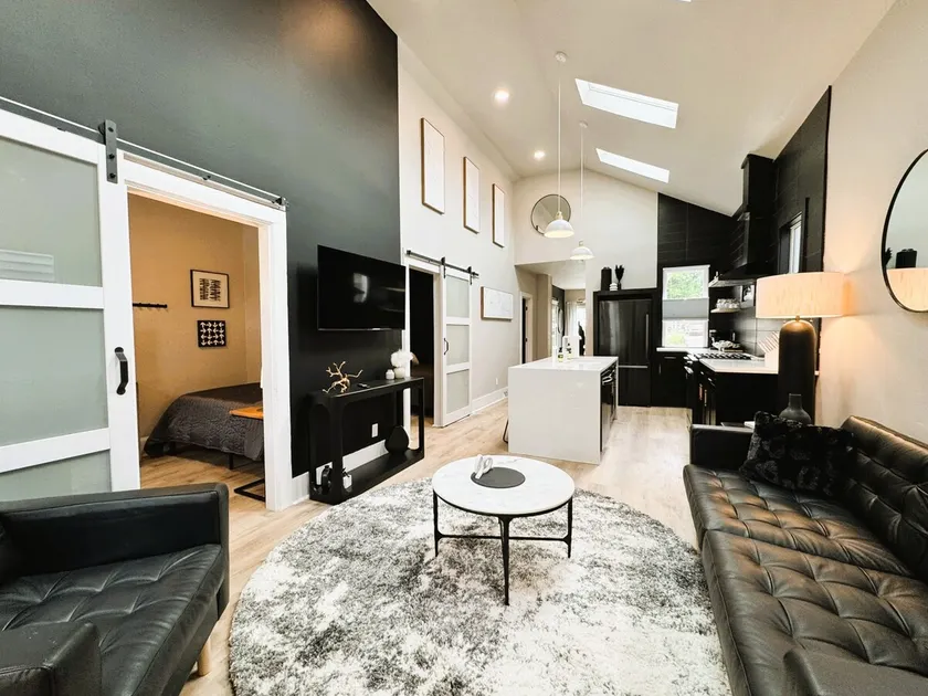 Blackthorn Nordic Modern 3BR Walker's Point Home - Image 1