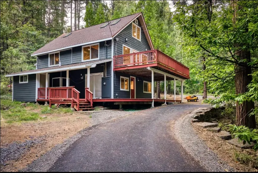 Luxury Cabin | EV Charger | Forest Views | Sauna - Image 1