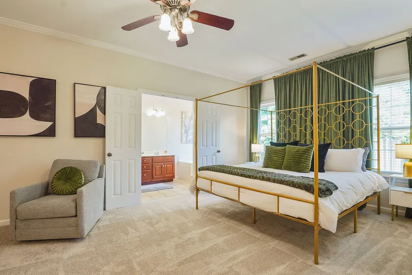 Save Big! Kent Terrace - 3br in Alabaster - Image 1