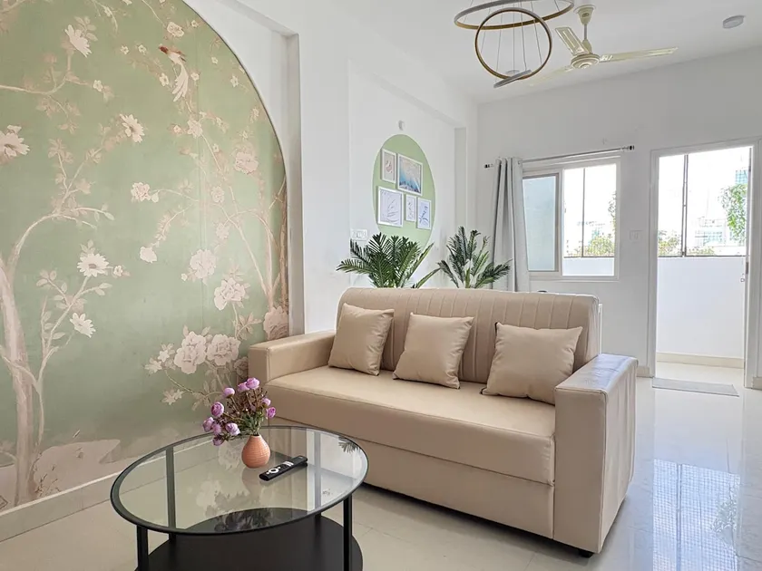 Lime: 1Bhk Private Furnished Apt. WiFi. Balcony - Image 1