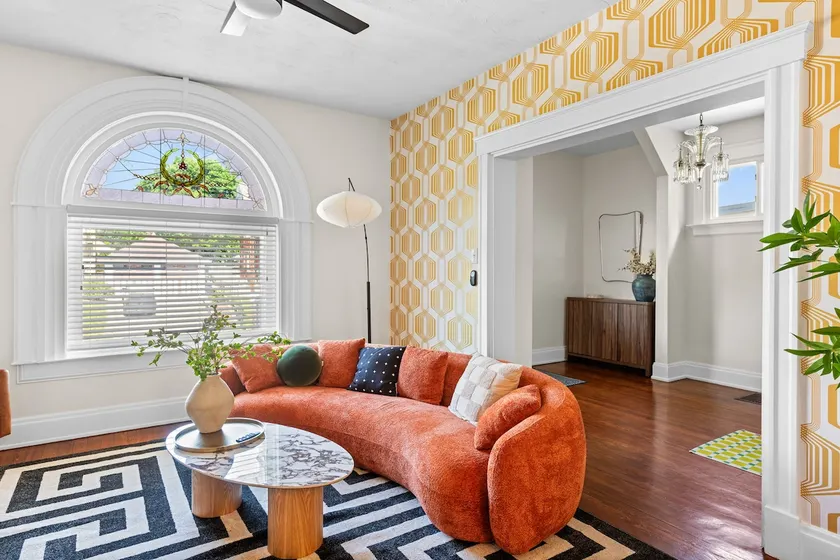 Cincy Central Stay | Hot Tub, Games & Movie Nights - Image 1