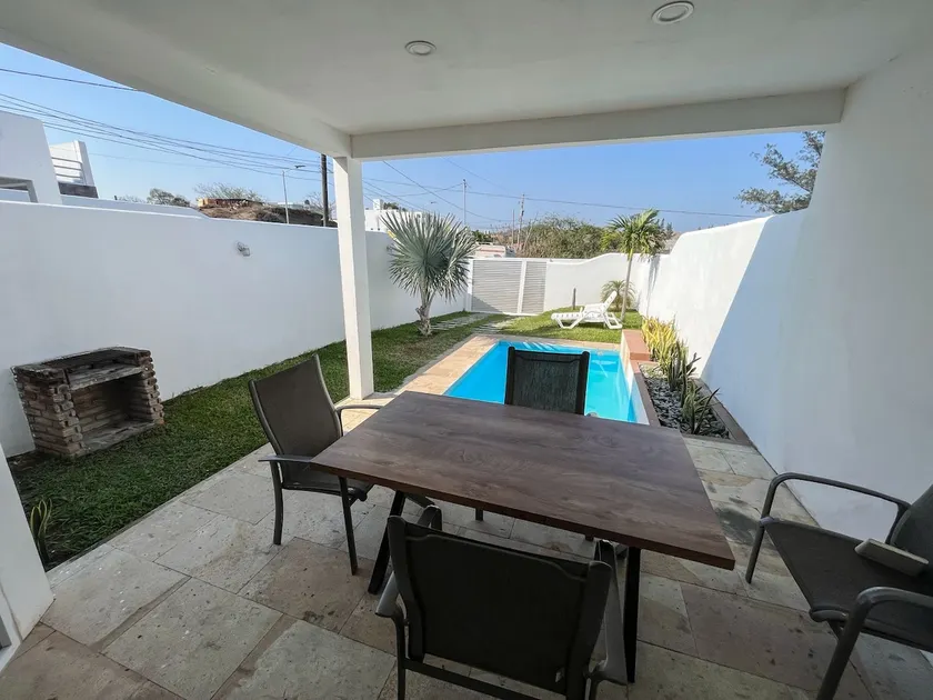 La Perla Chachalacas House - Image 1