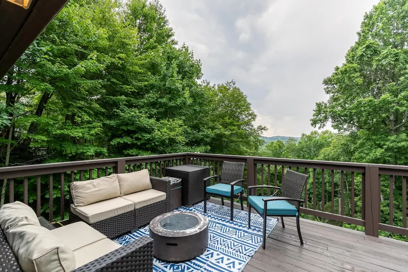 Log Cabin | Long Range Views | Fire Pit - Image 1