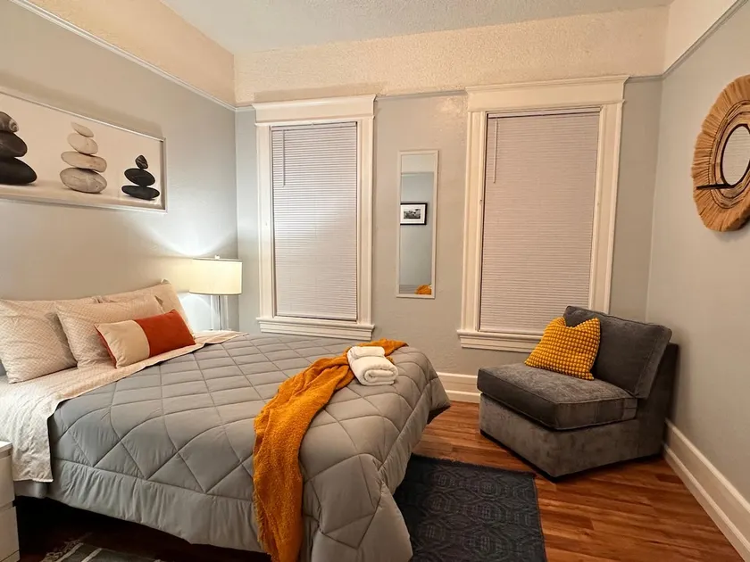 The Cozy Place - Image 1