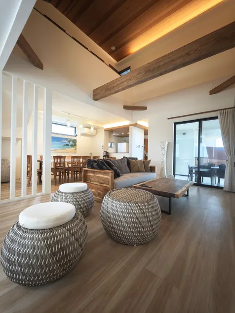 [Newly built 254 sqm] Retreat along the river with sea views, yoga room, ping pong room, sauna, jacuzzi, BBQ - Image 1