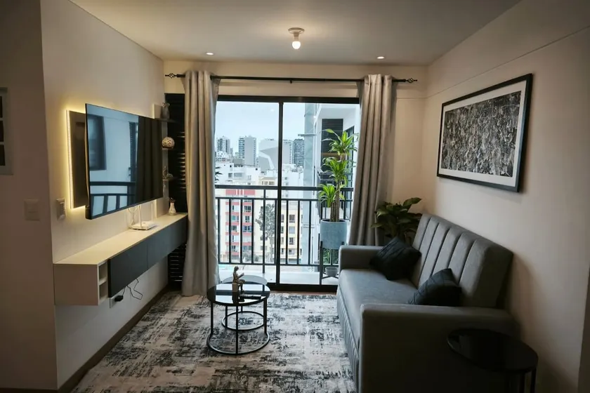 Apartment in Jesús María - Image 1