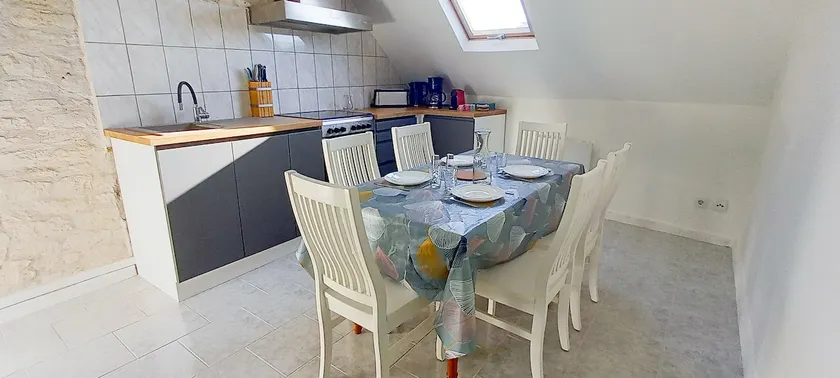 Townhouse apartment in Port-de-Piles - Image 1