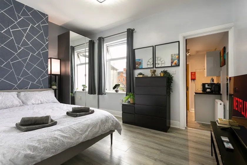 Stylish Luxury Leicester Studio near City Centre! - Image 1