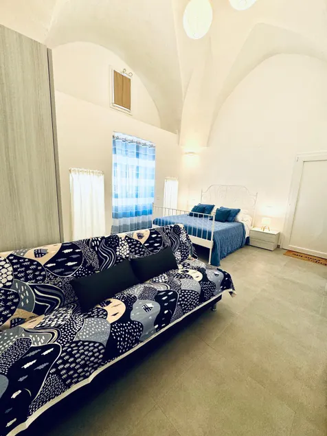 Simone's House - Image 1