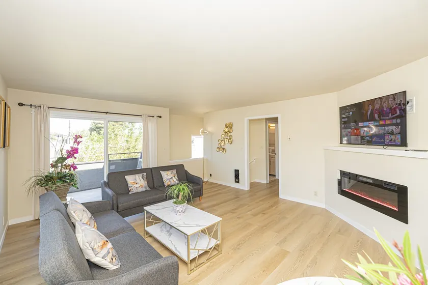 1725 - Modern & Cozy 2B2B at Heart of San Mateo - Image 1