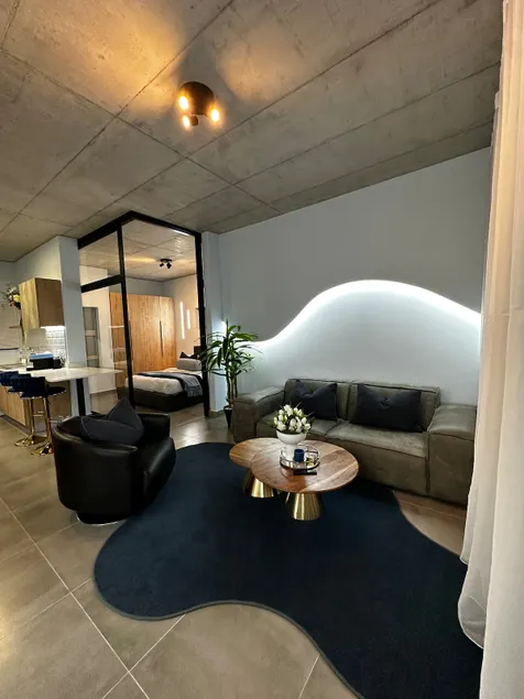 The Urban Lux, Hazelwood - Image 1