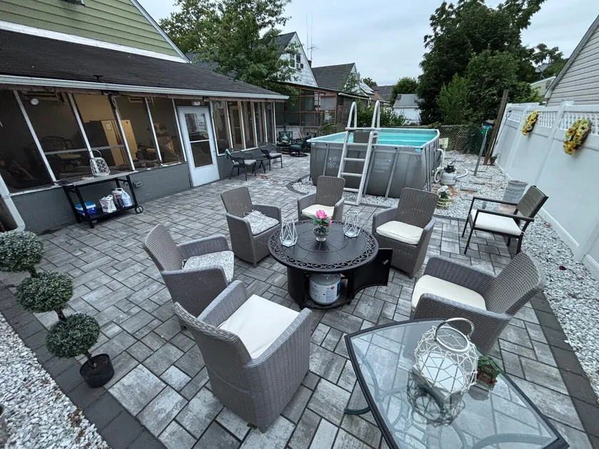 Easy Stay NJ Backyard Pool & 30 Min to Manhattan - Image 1