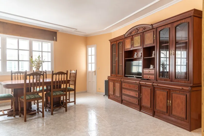 Jose Manuel's Apartments, Family Apartment. - Image 1