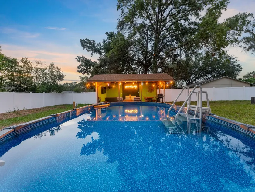 Green Modern Hideout| Pool | Sleeps 12 - Image 1