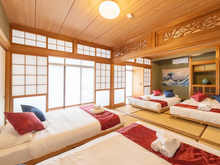 120m2/7min to Saga station/14 person /Luxury house - Image 1