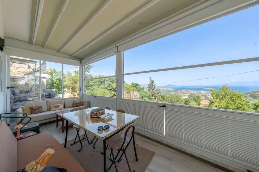 Single-Storey Sea View Villa - Image 1