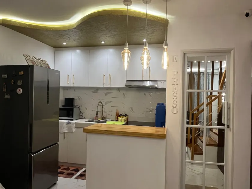 Idesia Rest House - Image 1