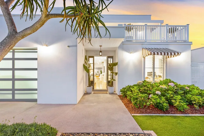 Coastal Luxe - Hampton inspired - Image 1