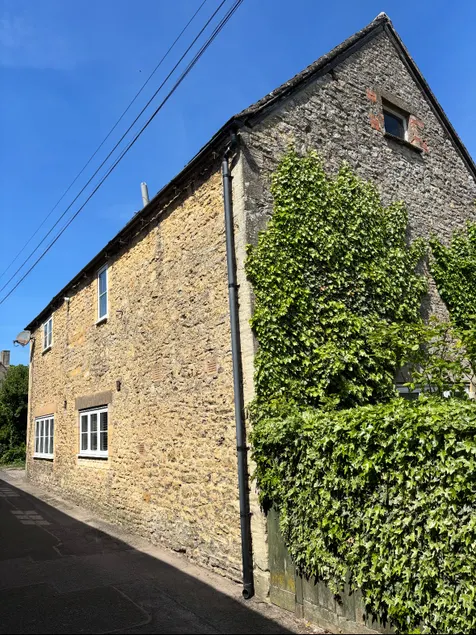 STOW COTTAGE, familievenlig i Stow-On-The-Wold, Ref 988649 - Image 1