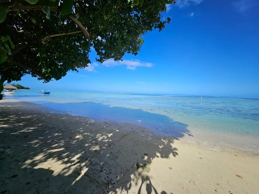 Bungalow Fare Ananda Moorea Tiki village Haapiti - Image 1