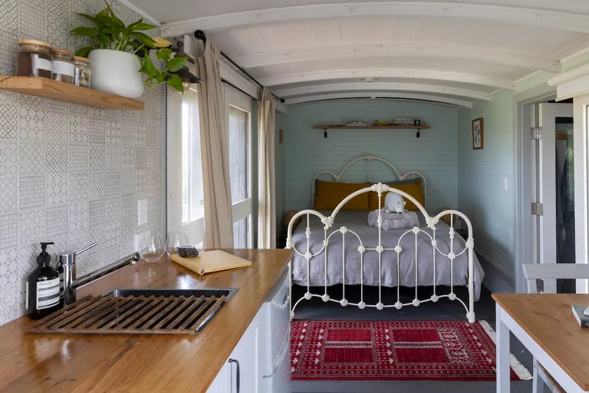 Little Vineyard Caboose - Image 1