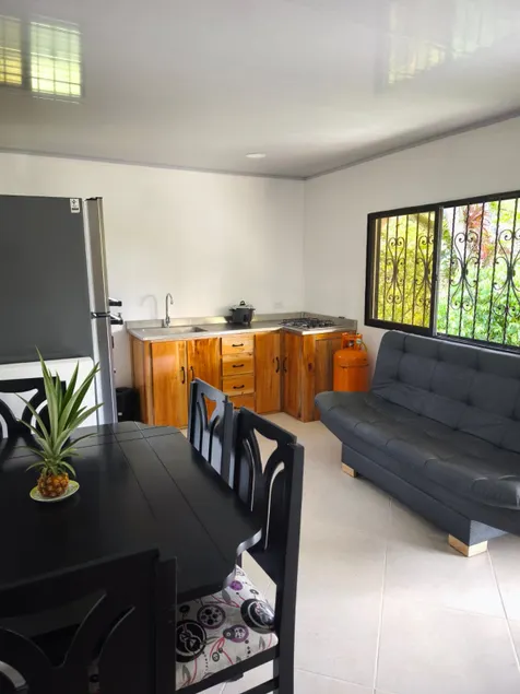 Apartment in San Rafael - Image 1