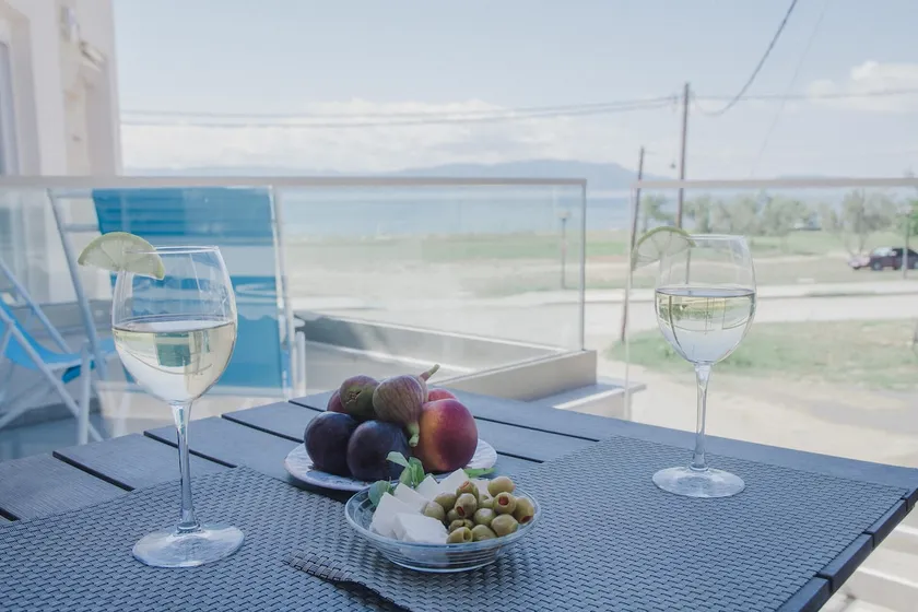 Aphrodite Luxury Suite 4 - Image 1