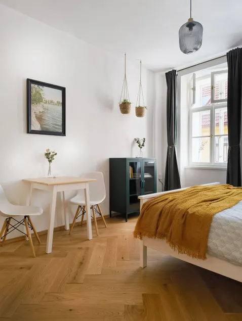 Apartment No. 5 in the Jewish Quarter - Image 1
