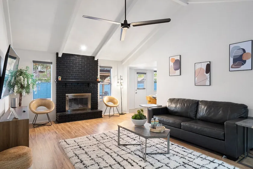 Downtown Gilbert Family Home - Pool + Pet Friendly - Image 1
