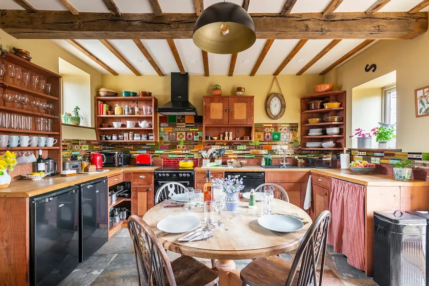 The Granary Cottage @ Bromwich Park Farm, Oswestry - Image 1