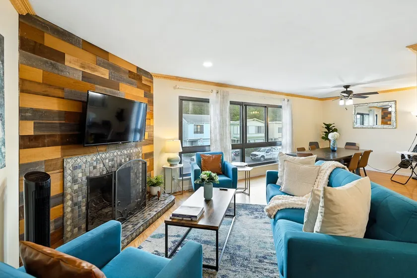 New! 3BR Stylish Home near San Francisco & Airport - Image 1