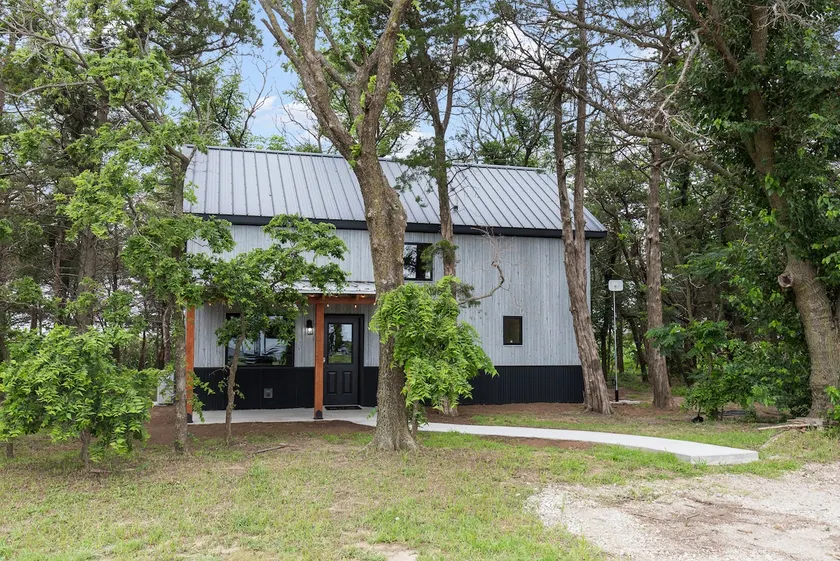 Highland Hideaway - Image 1