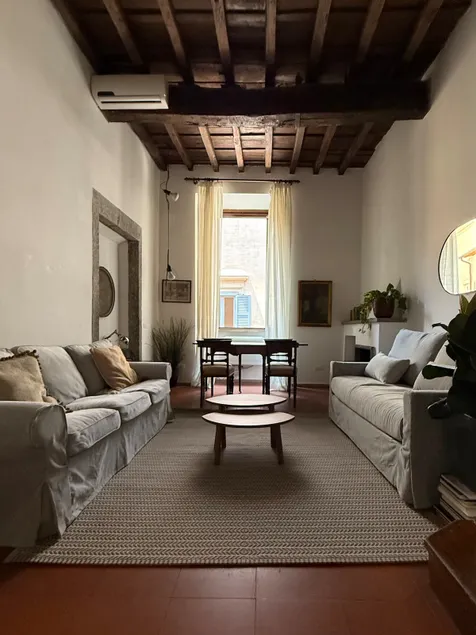 The Pantheon Apartment - Image 1